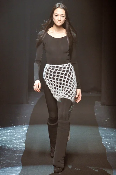 Look 2